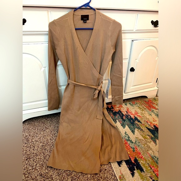 VICI Tawny Long Sleeve Wrap
Sweater Dress - NWT - Picture 2 of 12